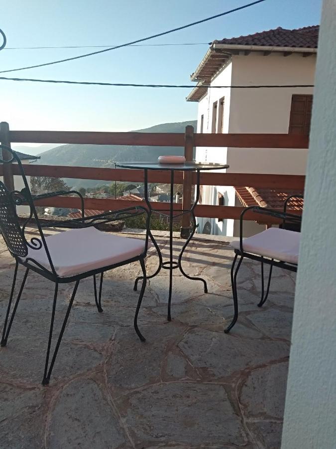 Karavos Hotel Portariá Buitenkant foto