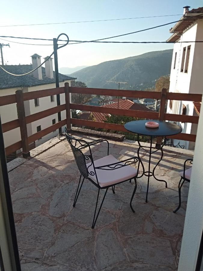 Karavos Hotel Portariá Buitenkant foto
